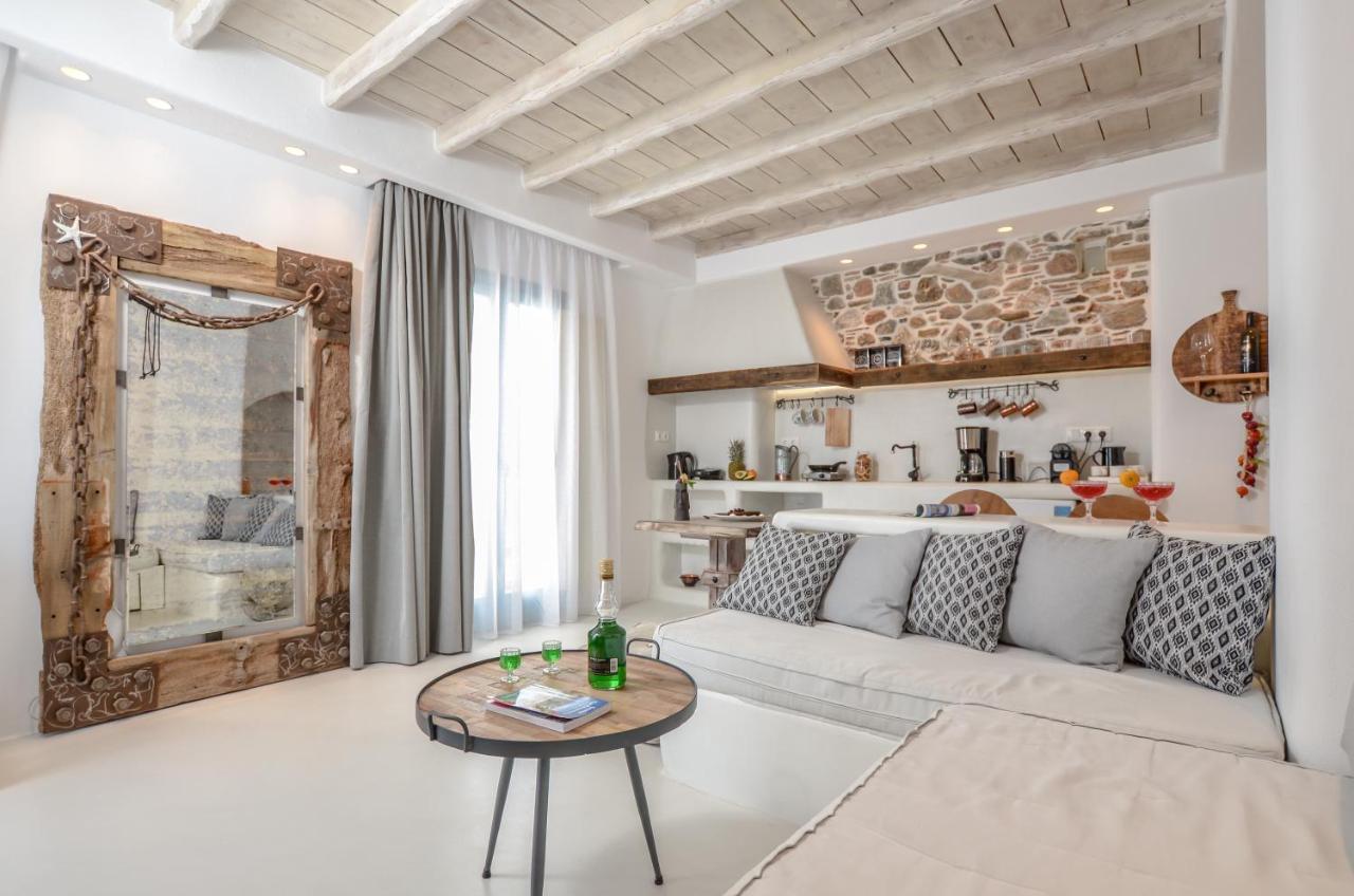 Honey & Cinnamon Luxury Suite Naxos City Екстериор снимка